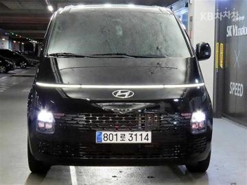 Hyundai Staria Cargo 5-Seater Modern — foto 1