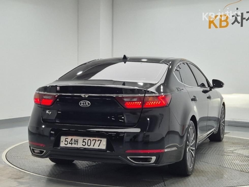 Kia K7 — miniaturë 3