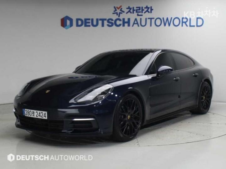 Porsche Panamera 3.0 AWD — foto 1