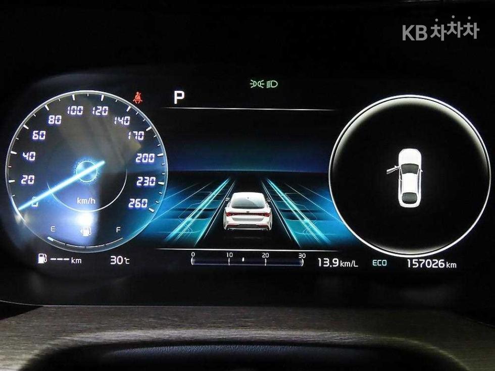 Kia K5 — miniaturë 9