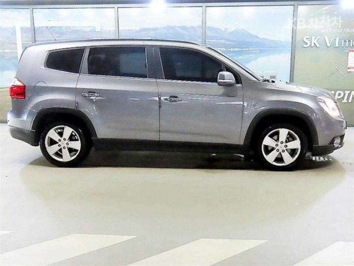 Chevrolet Orlando — miniaturë 3
