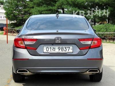 Honda Accord — miniaturë 4