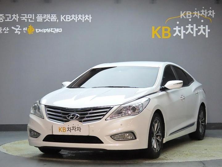 Hyundai Grandeur HG240 Luxury — foto 1