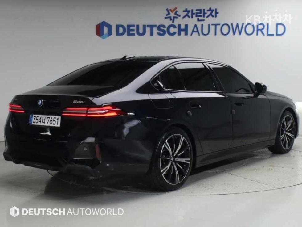 BMW 5er — miniaturë 2