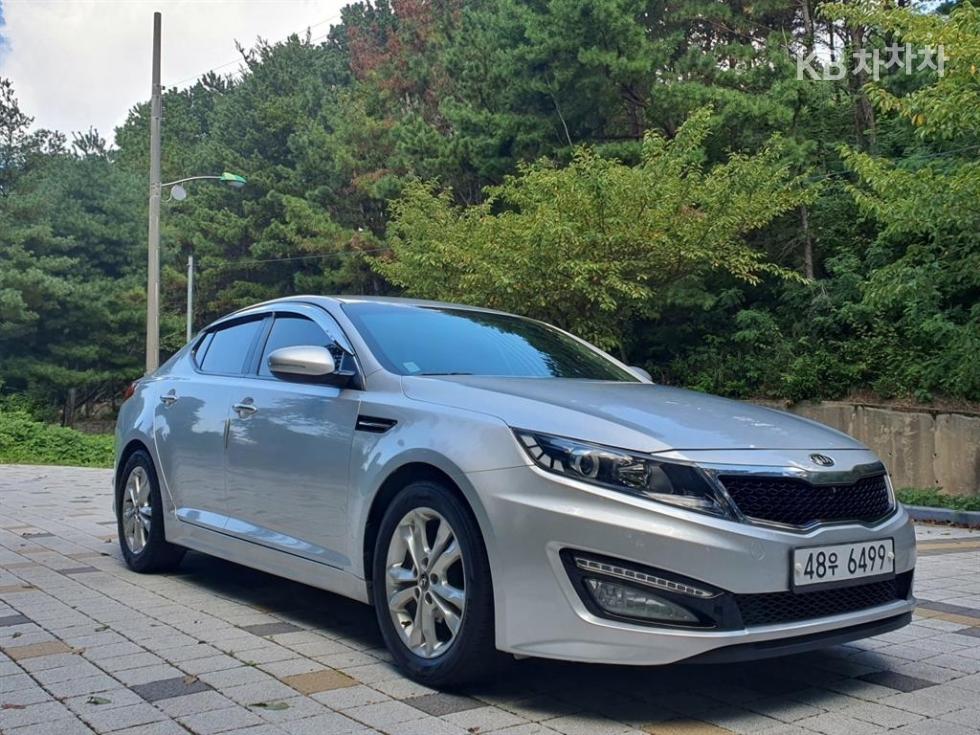 Kia K5 — miniaturë 4