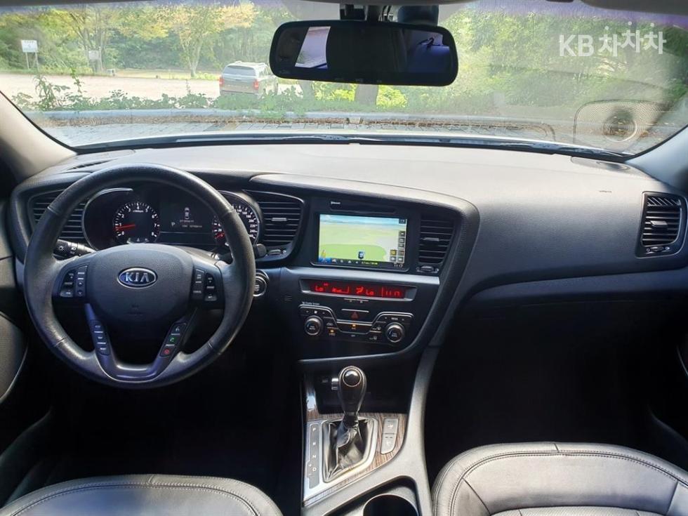Kia K5 — miniaturë 5