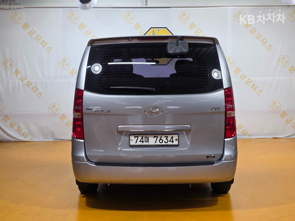 Hyundai Starex — miniaturë 5