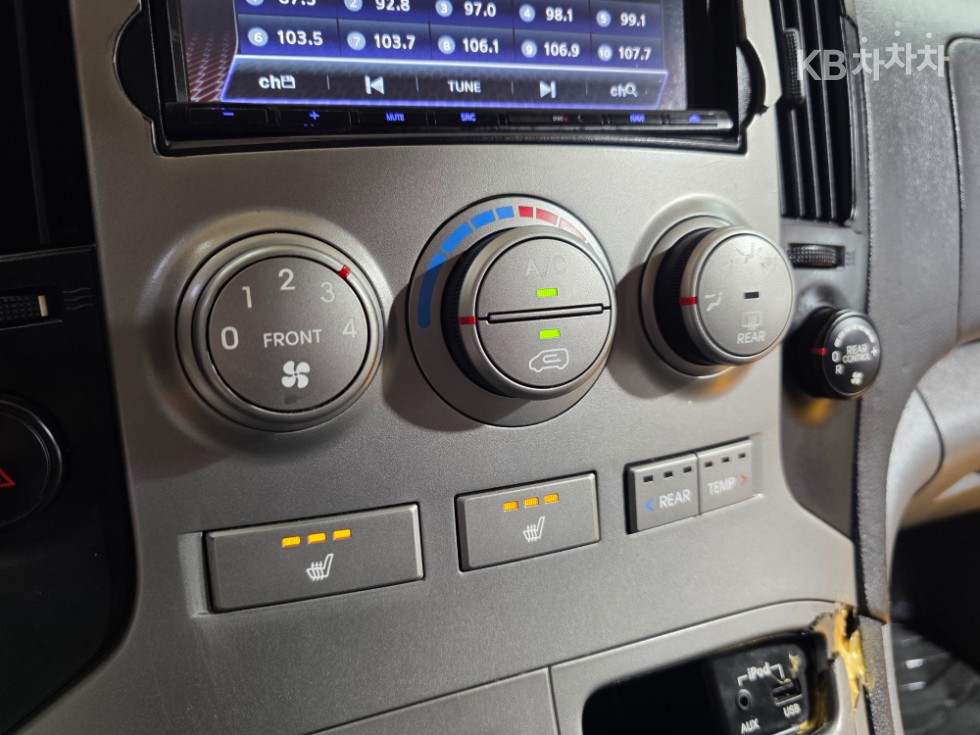 Hyundai Starex — miniaturë 10