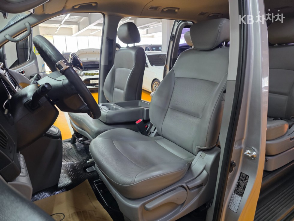 Hyundai Starex — miniaturë 19