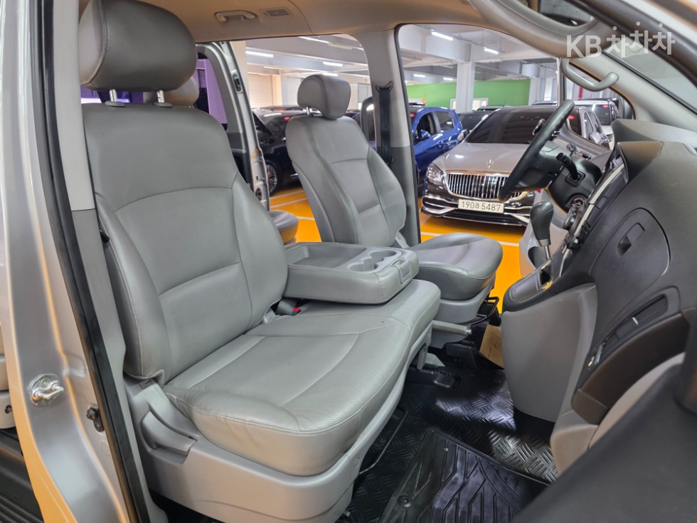 Hyundai Starex — miniaturë 22