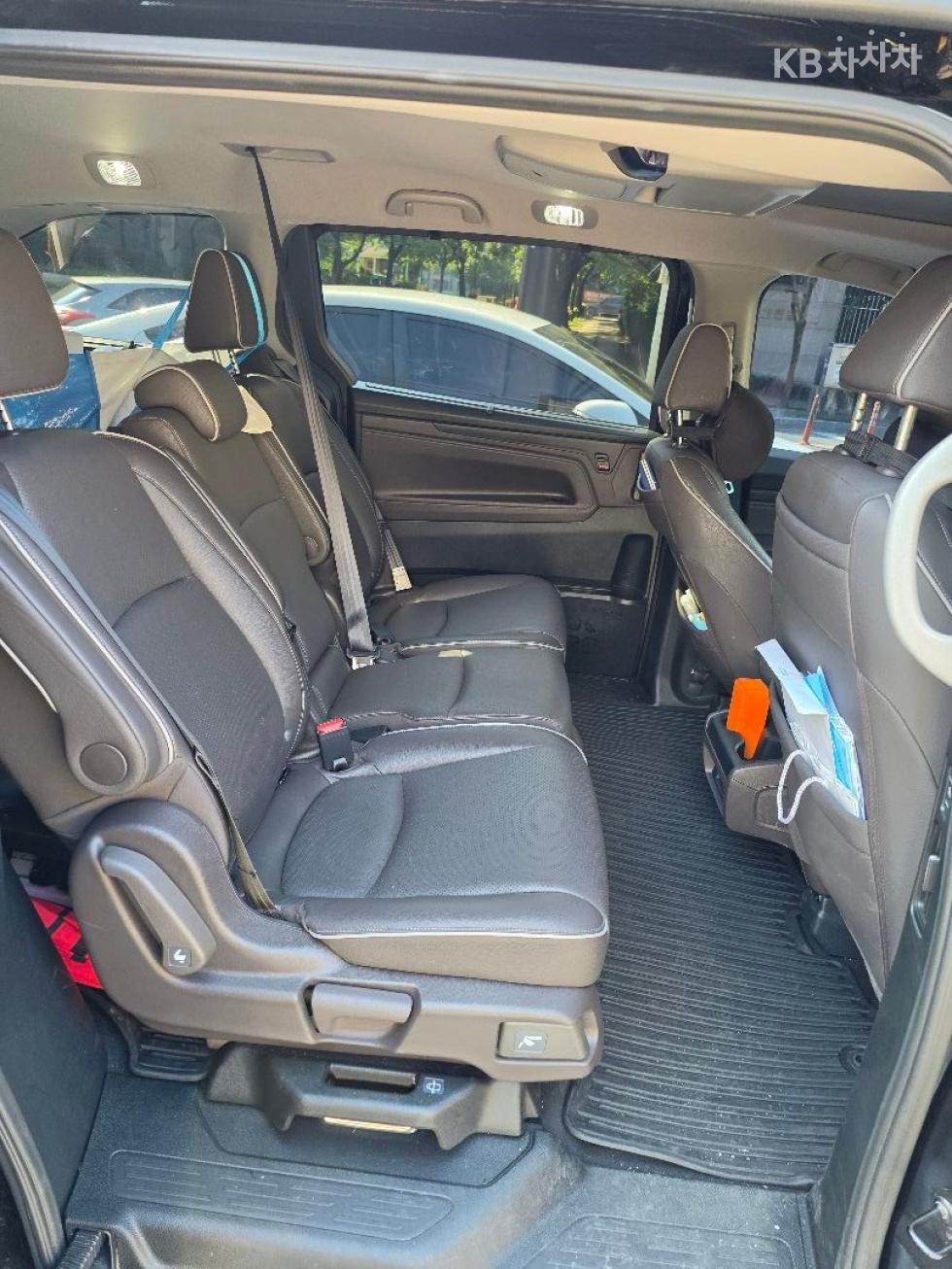 Honda Odyssey — miniaturë 12