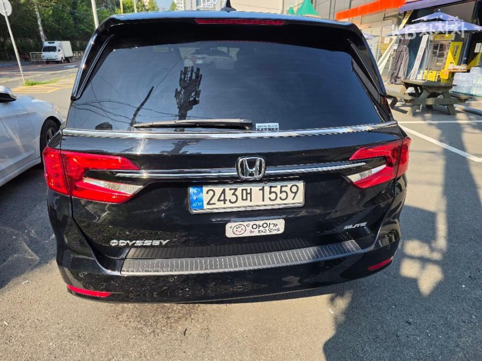 Honda Odyssey — miniaturë 3