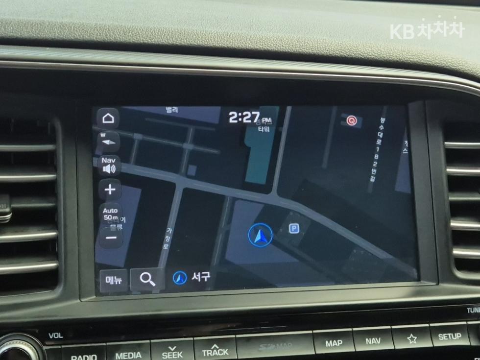 Hyundai Avante — miniaturë 13
