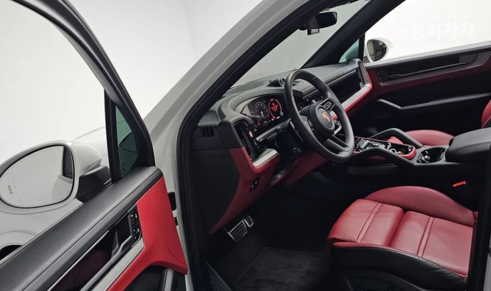 Porsche Cayenne — miniaturë 9