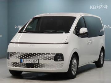 Hyundai Staria Tourer 9-Seater Modern — foto 1