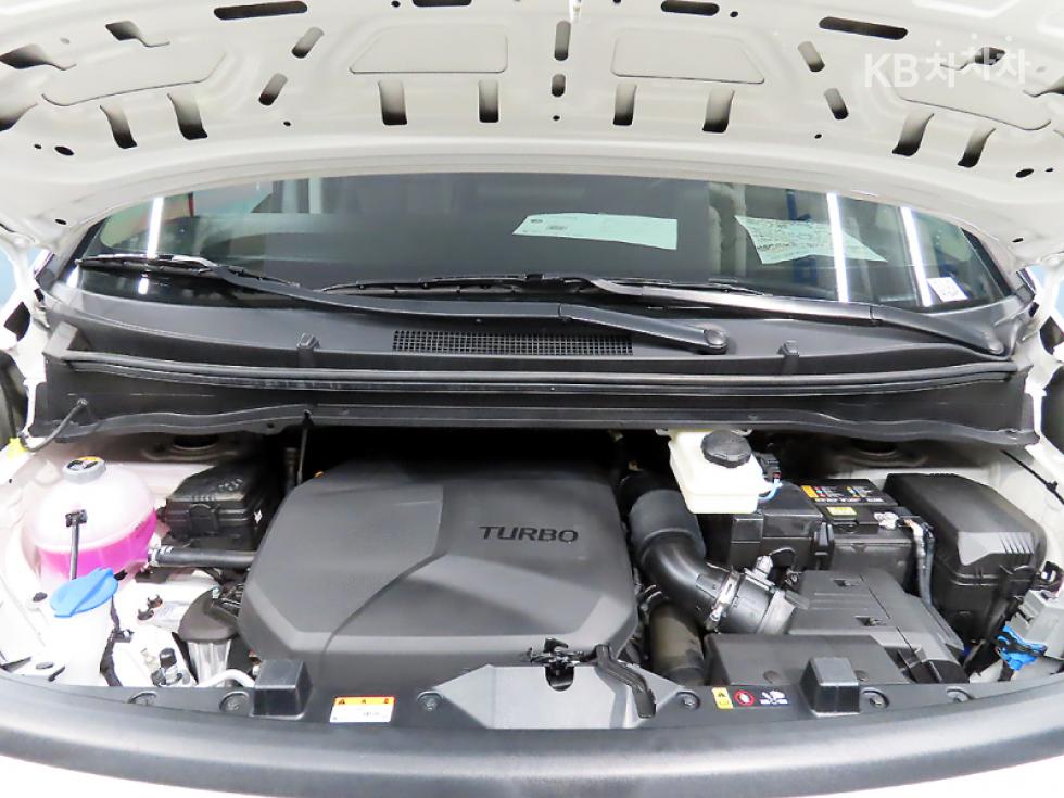 Hyundai Staria — miniaturë 19