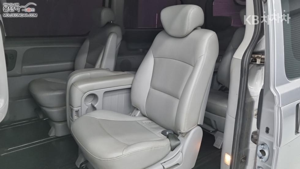 Hyundai Starex — miniaturë 10