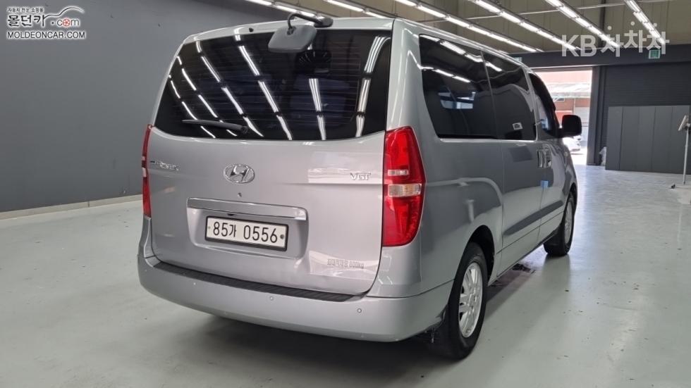 Hyundai Starex — miniaturë 2