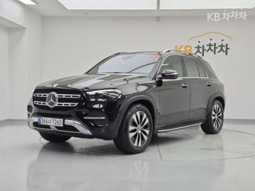 Mercedes-Benz GLE 300 d 4Matic — foto 1