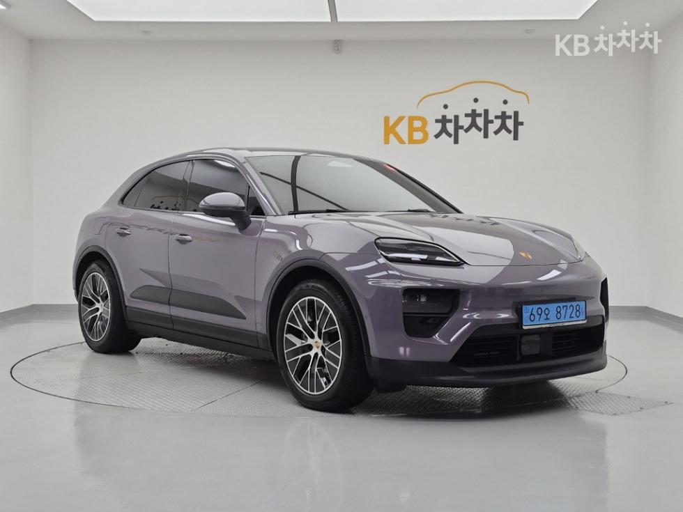 Porsche Macan — miniaturë 2