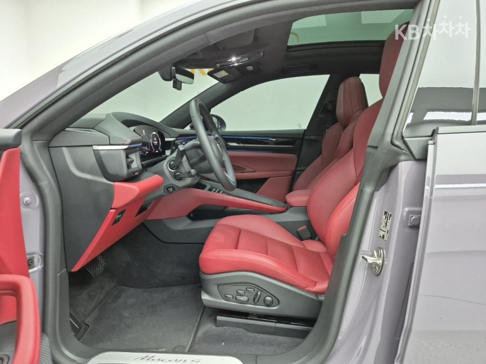 Porsche Macan — miniaturë 11