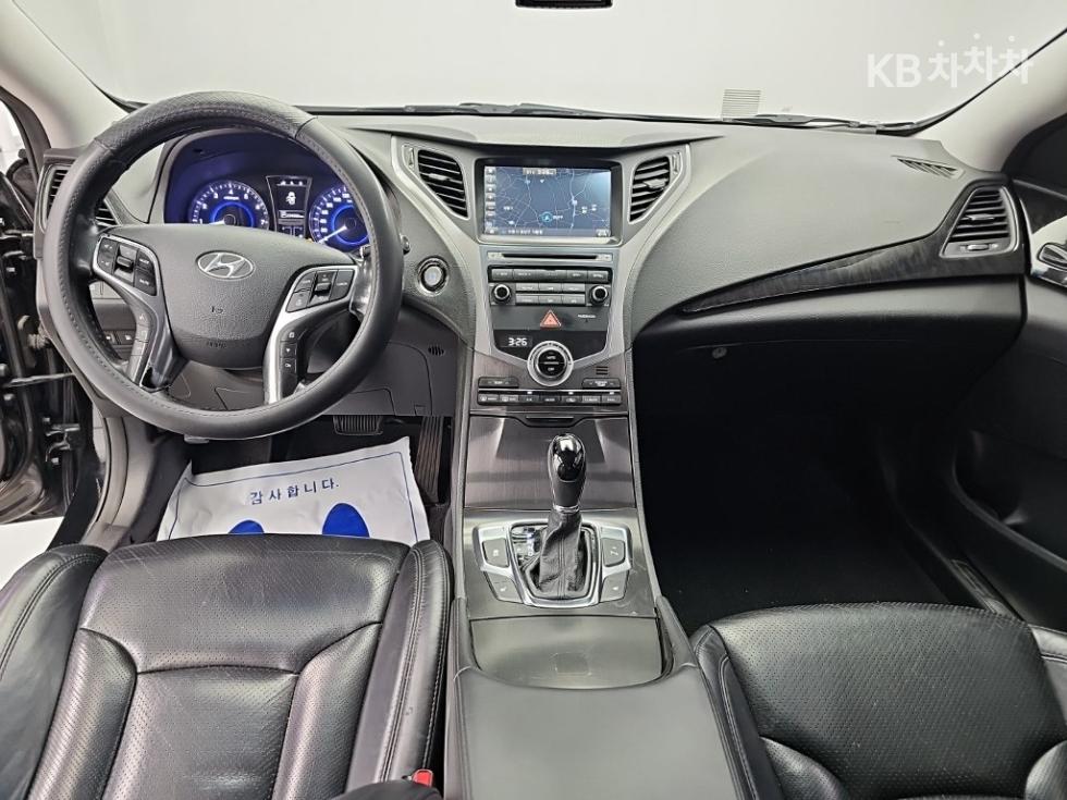 Hyundai Grandeur — miniaturë 7