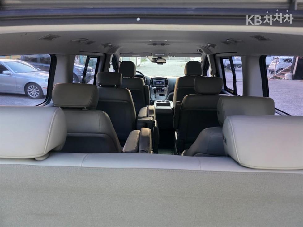 Hyundai Starex — miniaturë 11