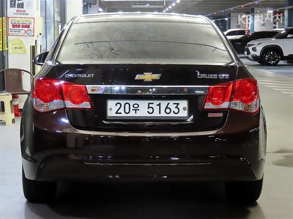 Chevrolet Cruze — miniaturë 5