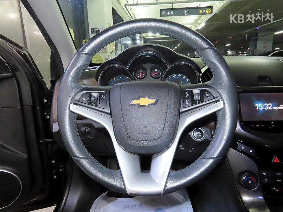 Chevrolet Cruze — miniaturë 8
