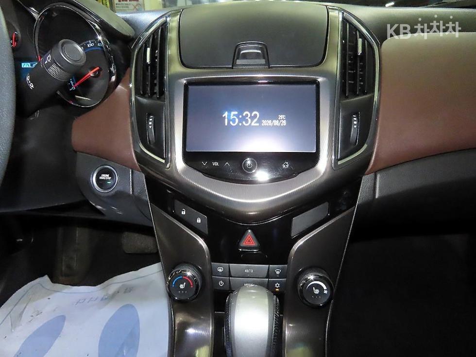 Chevrolet Cruze — miniaturë 11
