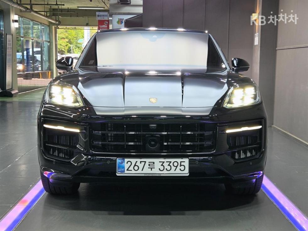 Porsche Cayenne — miniaturë 3