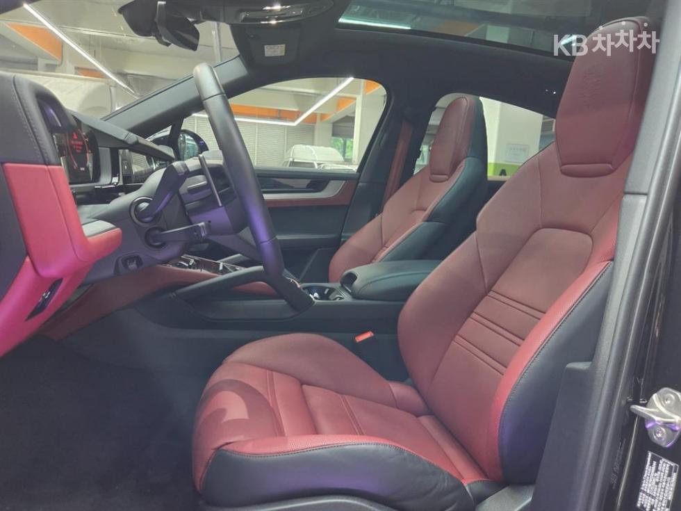 Porsche Cayenne — miniaturë 7