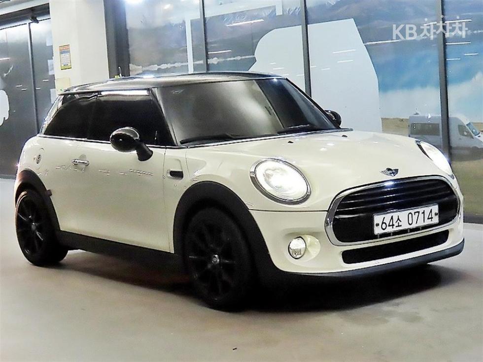 2017 mini cooper D 1.5 mid trim