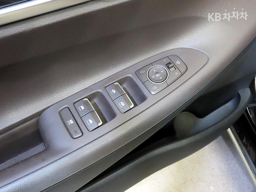 Hyundai Grandeur — miniaturë 13