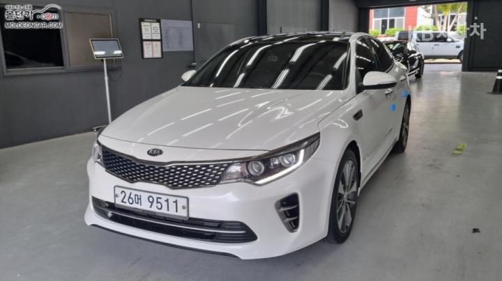 Kia K5 2.0  gasoline sx  prestige — foto 1
