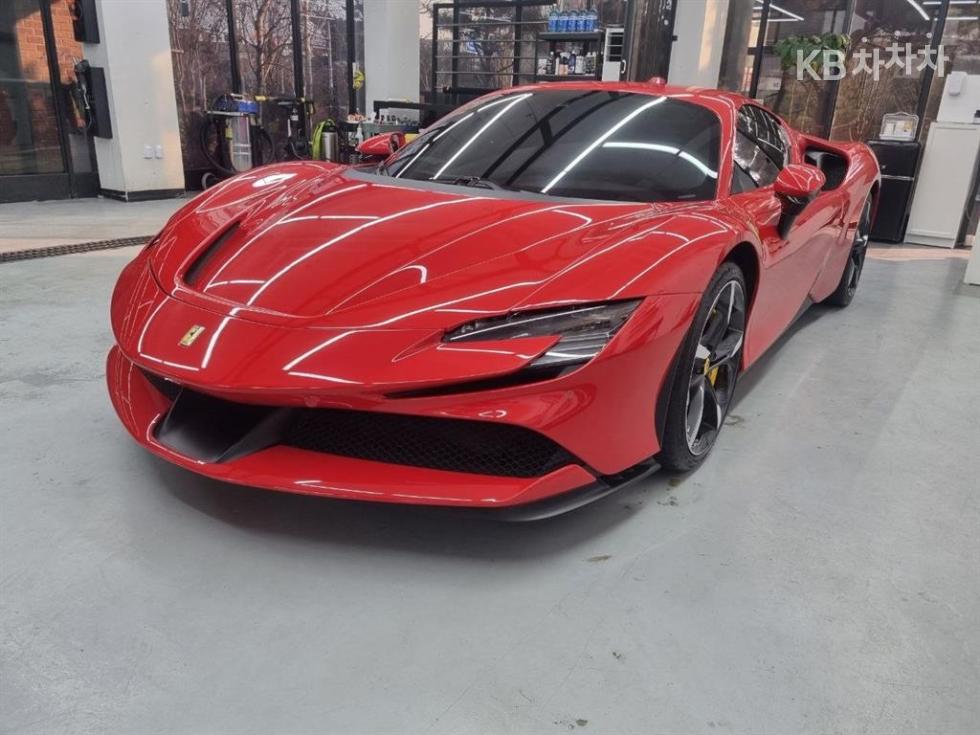 Ferrari SF90 Stradale — miniaturë 2