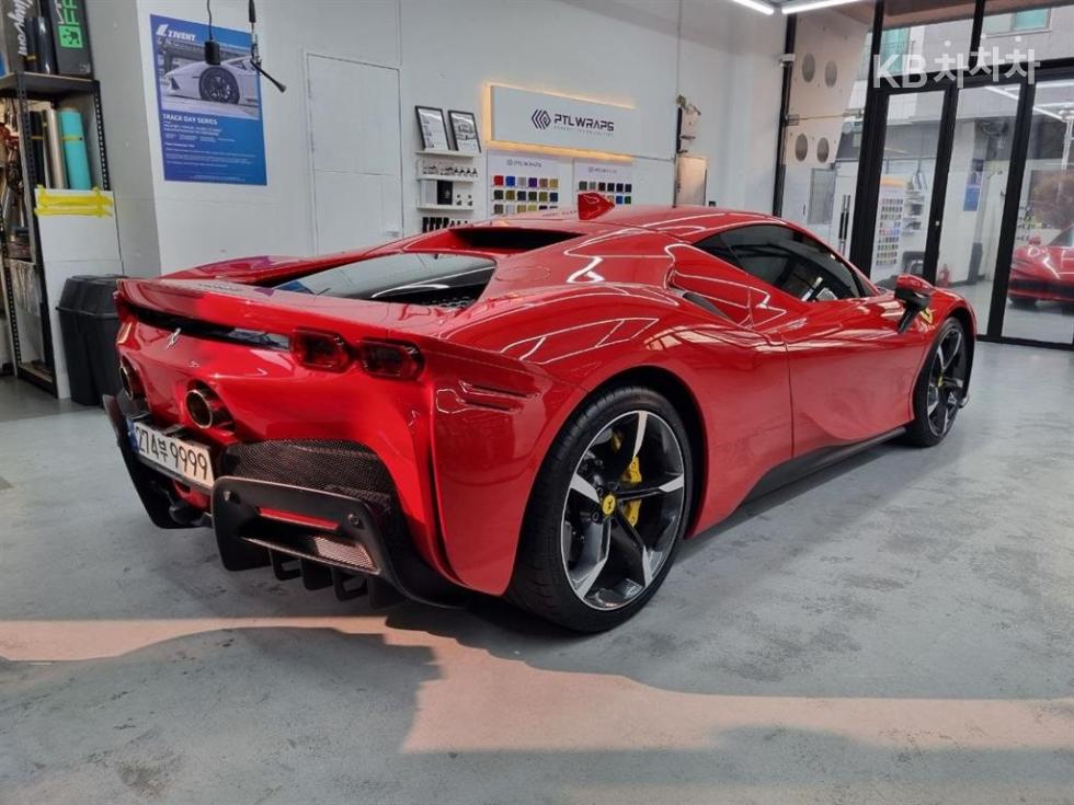 Ferrari SF90 Stradale — miniaturë 6