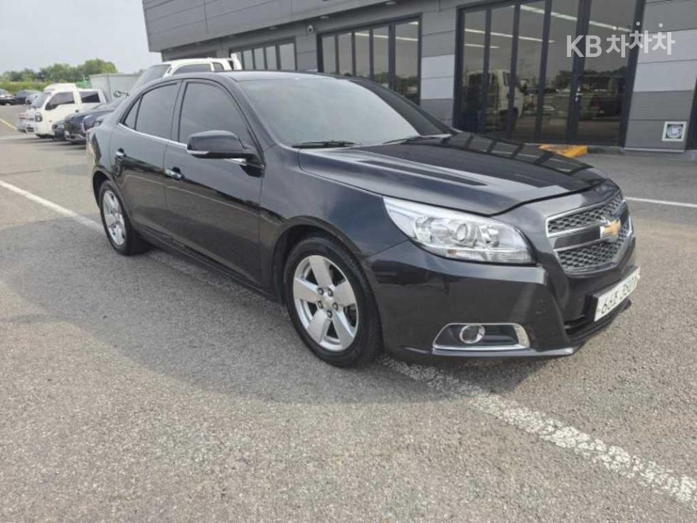 Chevrolet Malibu — miniaturë 3