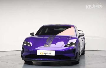 Porsche Taycan Turbo GT Weissach Packagr — foto 1