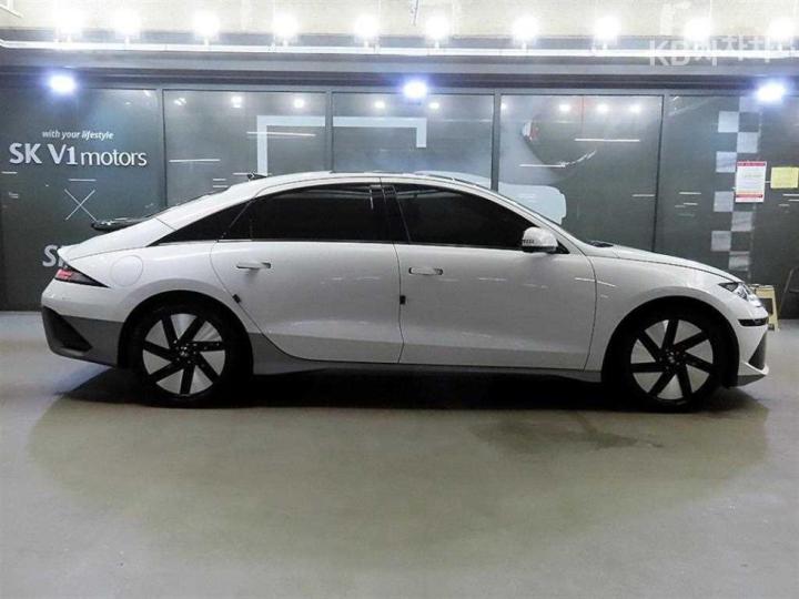 Hyundai IONIQ 6 — miniaturë 3