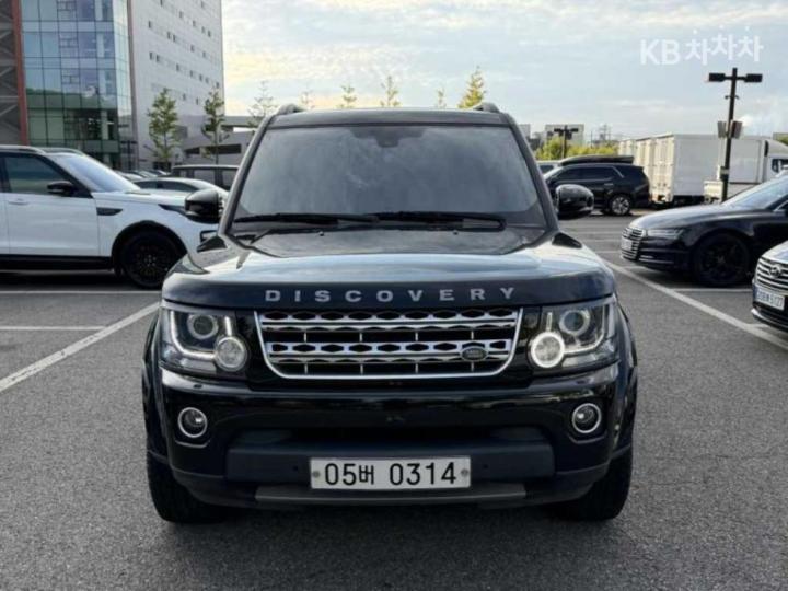 Land Rover Discovery 3.0 sdv6 se — foto 1