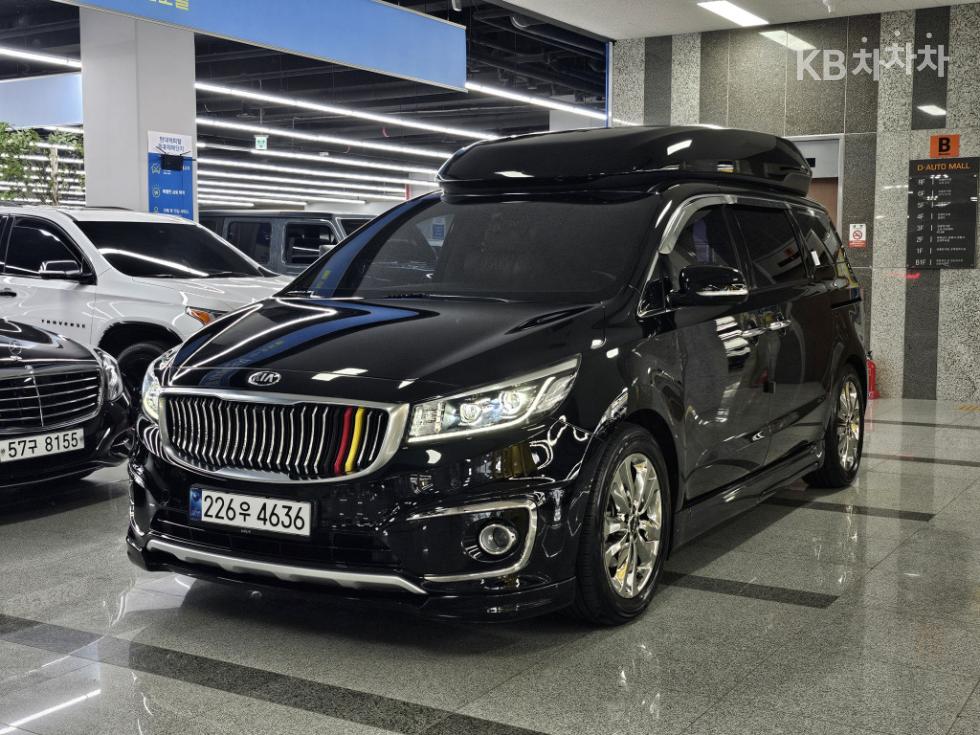Kia Carnival