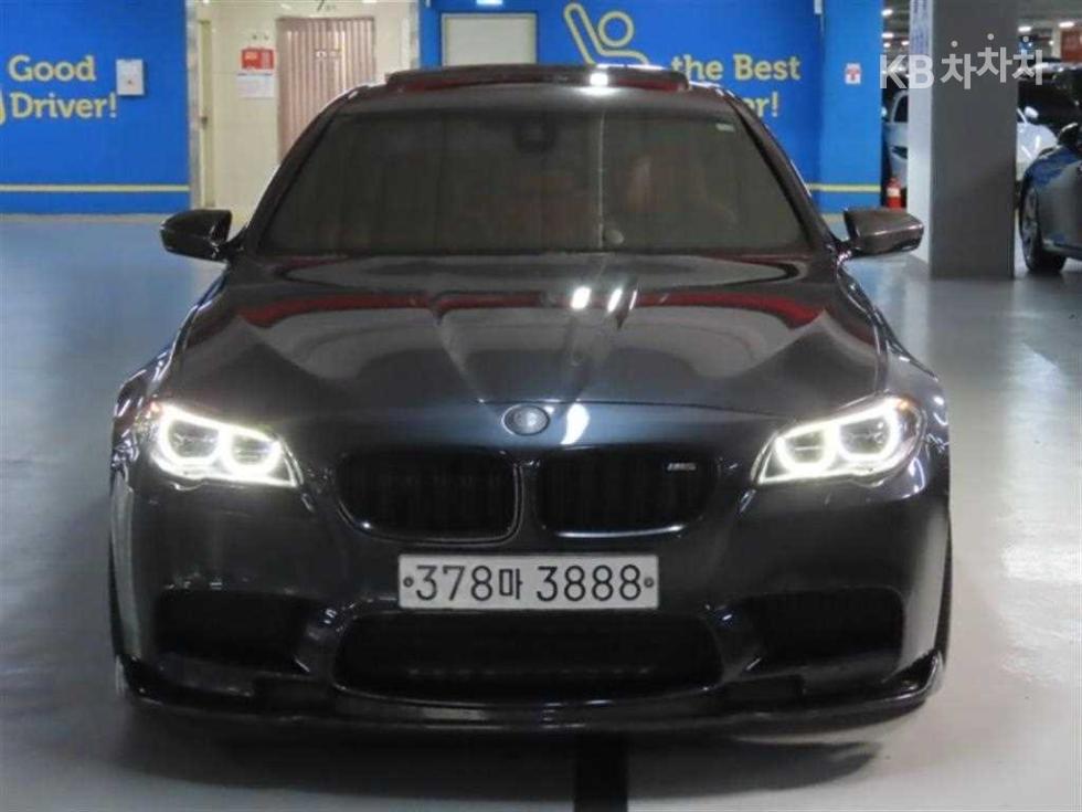 BMW M5