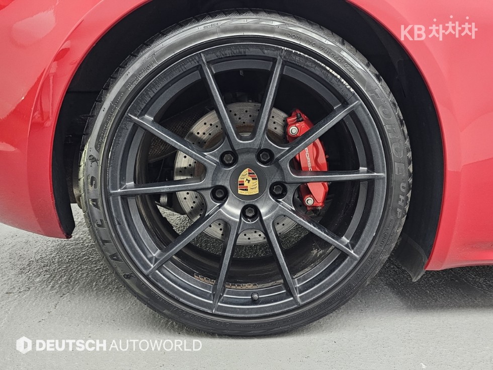 Porsche 718 — miniaturë 5
