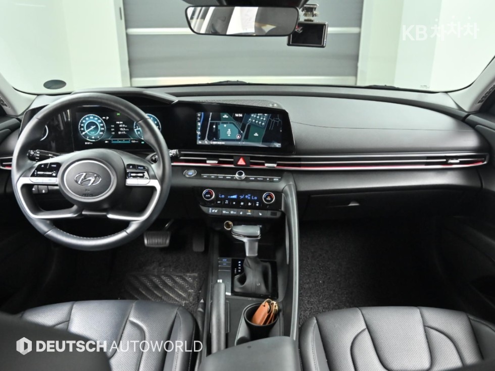 Hyundai Avante — miniaturë 7