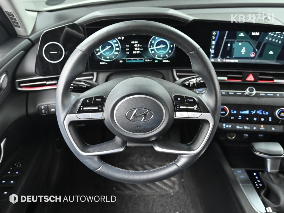 Hyundai Avante — miniaturë 13