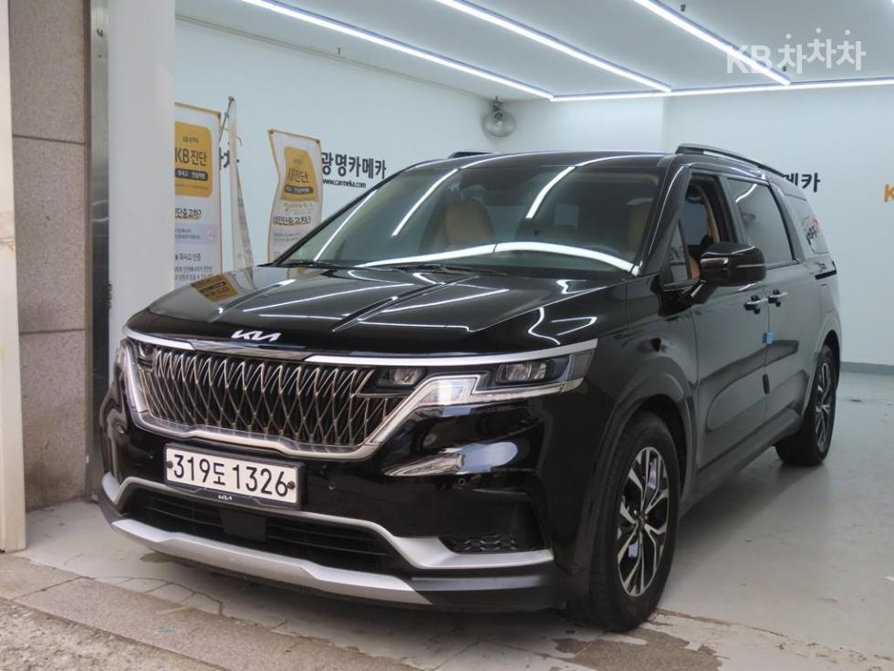 Kia Carnival — miniaturë 2