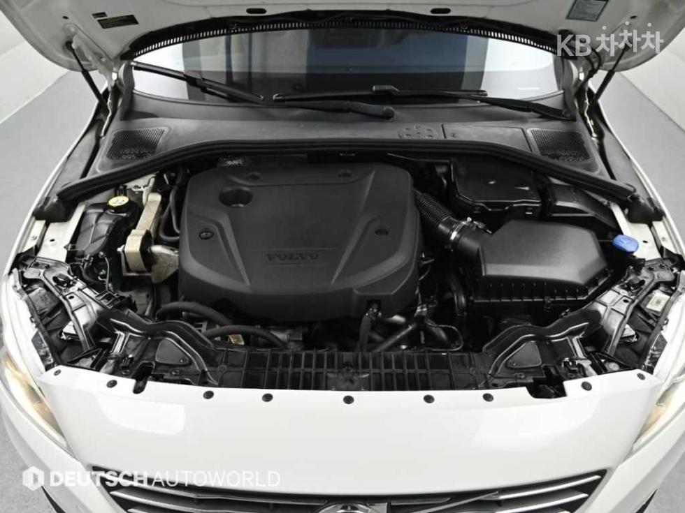Volvo S60 — miniaturë 6