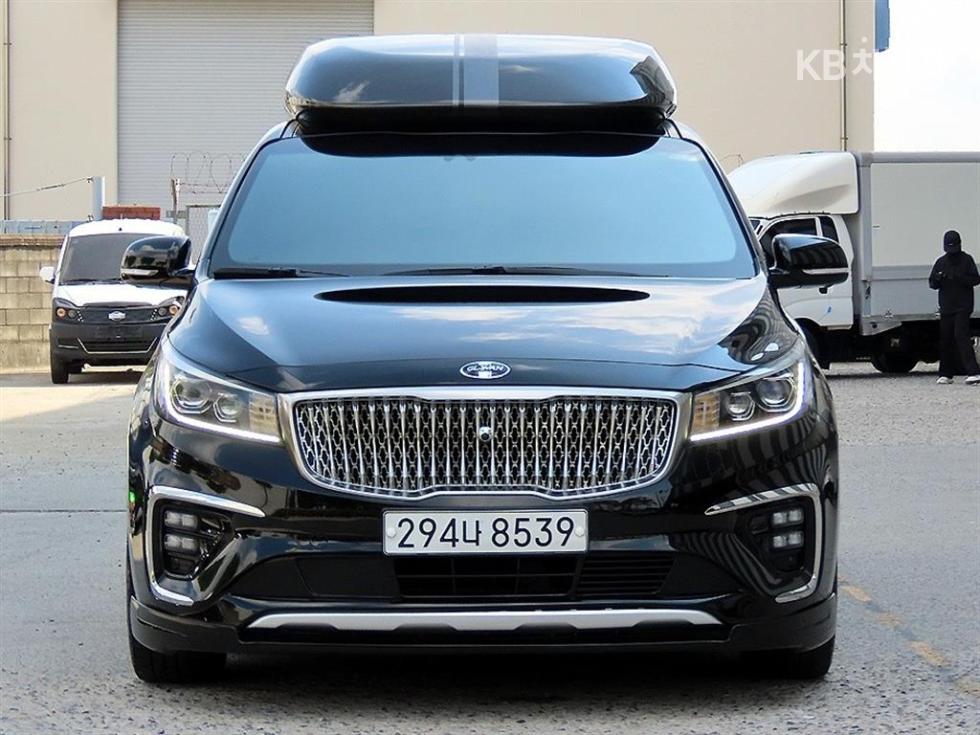 Kia Карнивал