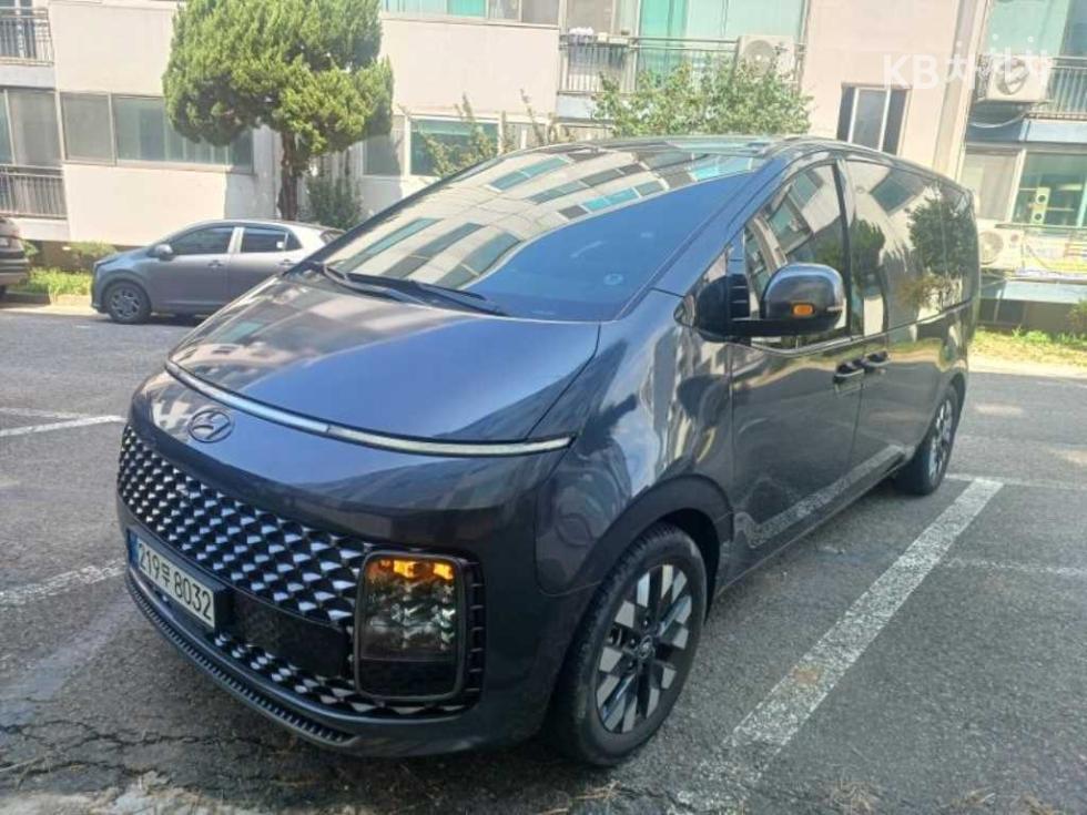 هيونداي ستاريا